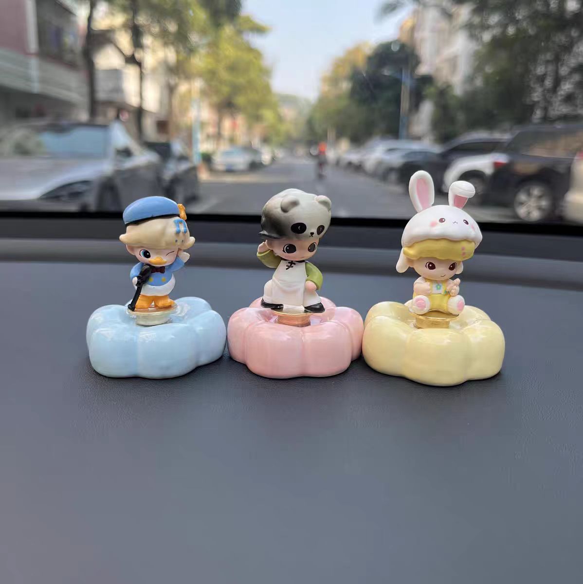 Cute Cloud Base Character Figurine 3-Piece Set — Car Dashboard & Desk Decor
