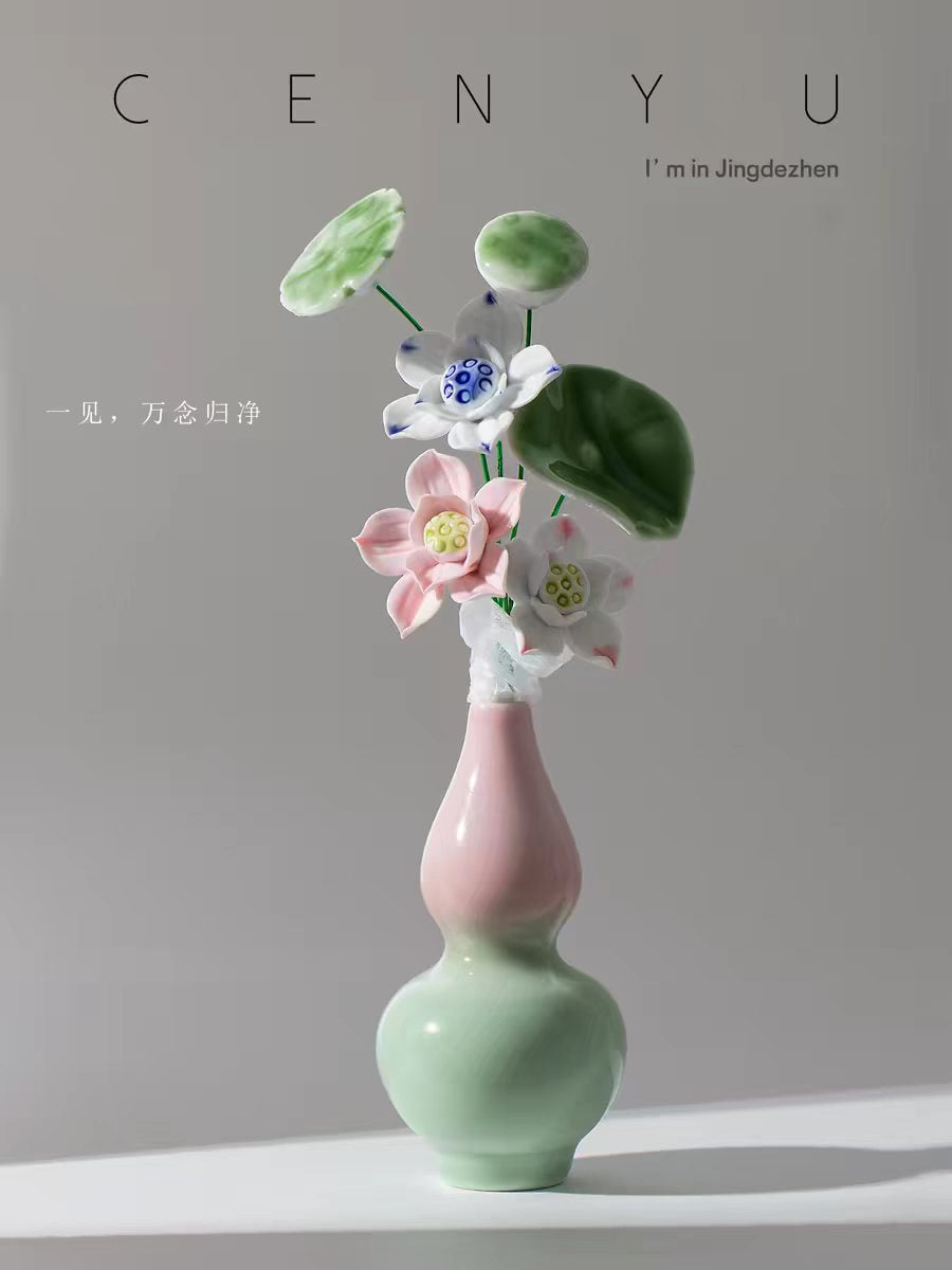 CENYU Jingdezhen Ceramic Lotus & Pennywort Arrangement — Ready-to-Display Porcelain Floral Vase Decor