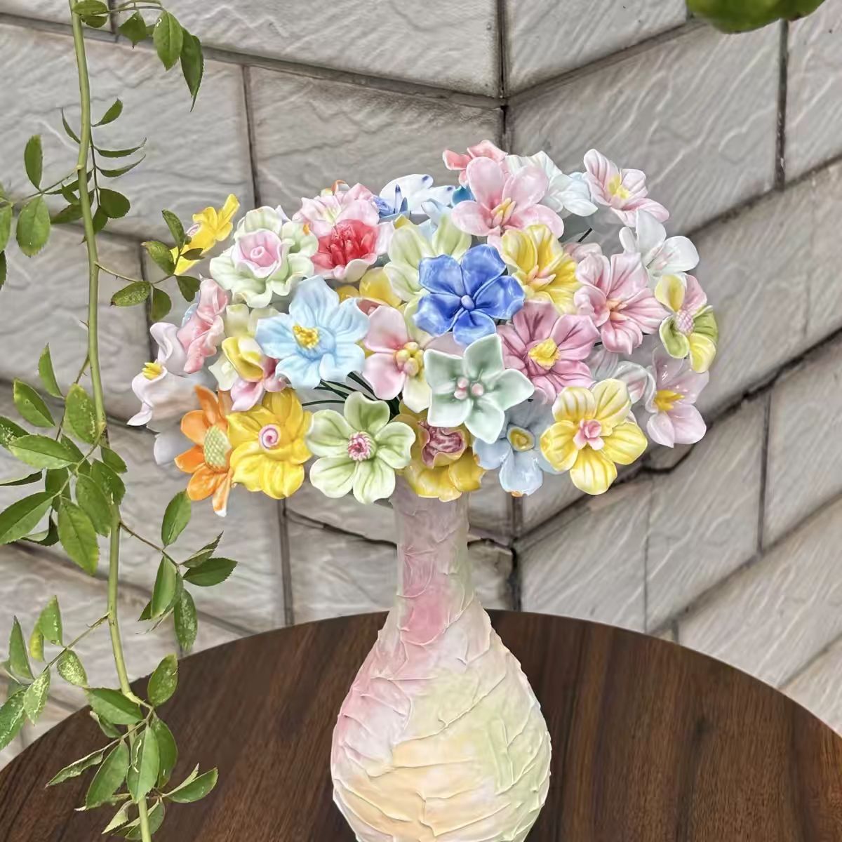 Jingdezhen Ceramic Grand Bouquet — Monet-Style Overflowing Porcelain Flower Arrangement