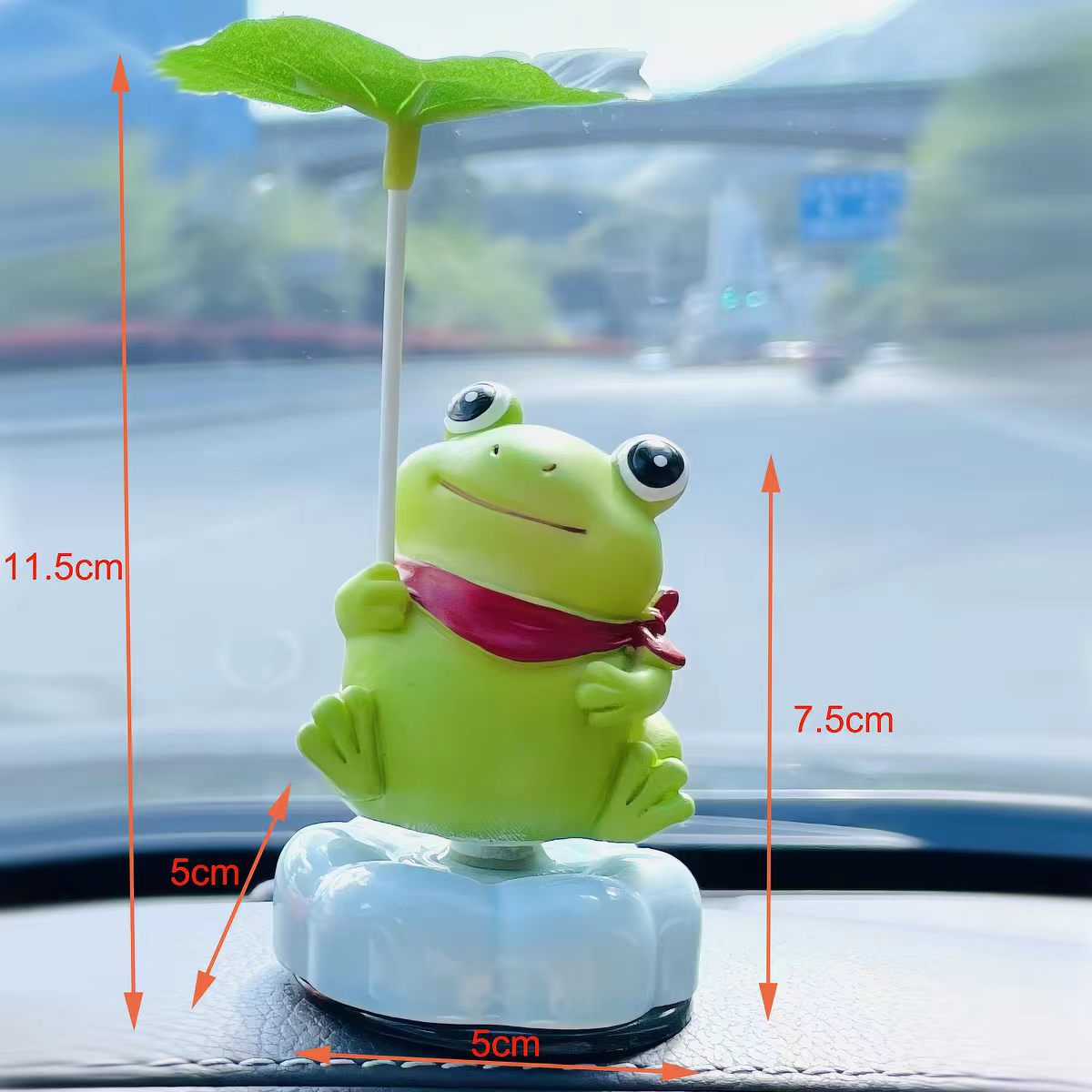 Kawaii Lotus Leaf Umbrella Figurine on Rotating Lotus Base — Hamster, Frog & Panda, 3 Characters