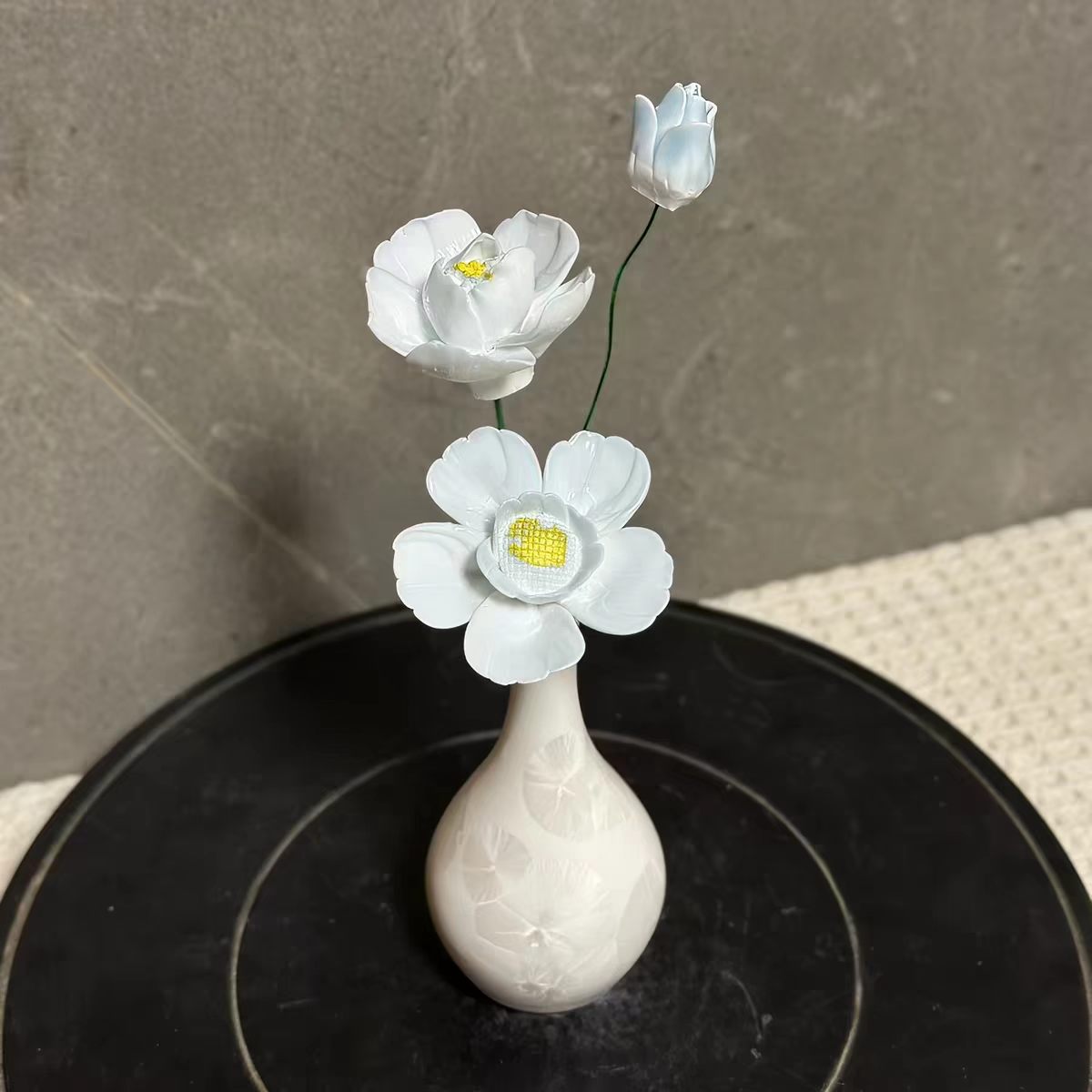 Jingdezhen Ceramic Lotus Flower Vase Arrangement — Handcrafted Porcelain Blossom Desk Decor