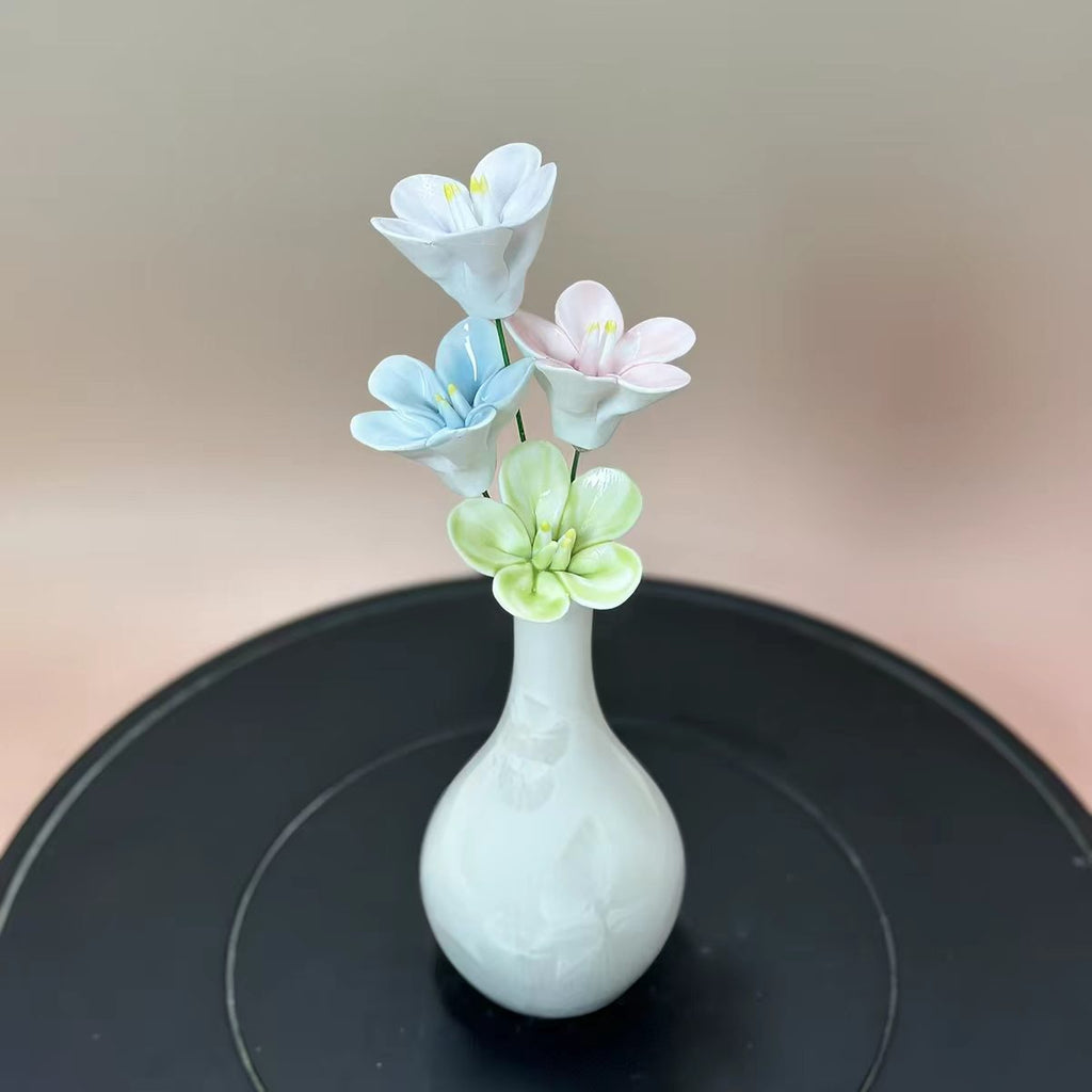 Jingdezhen Ceramic Mixed Flower Bouquet — Crackle Glaze Gourd Bud Vase Decor