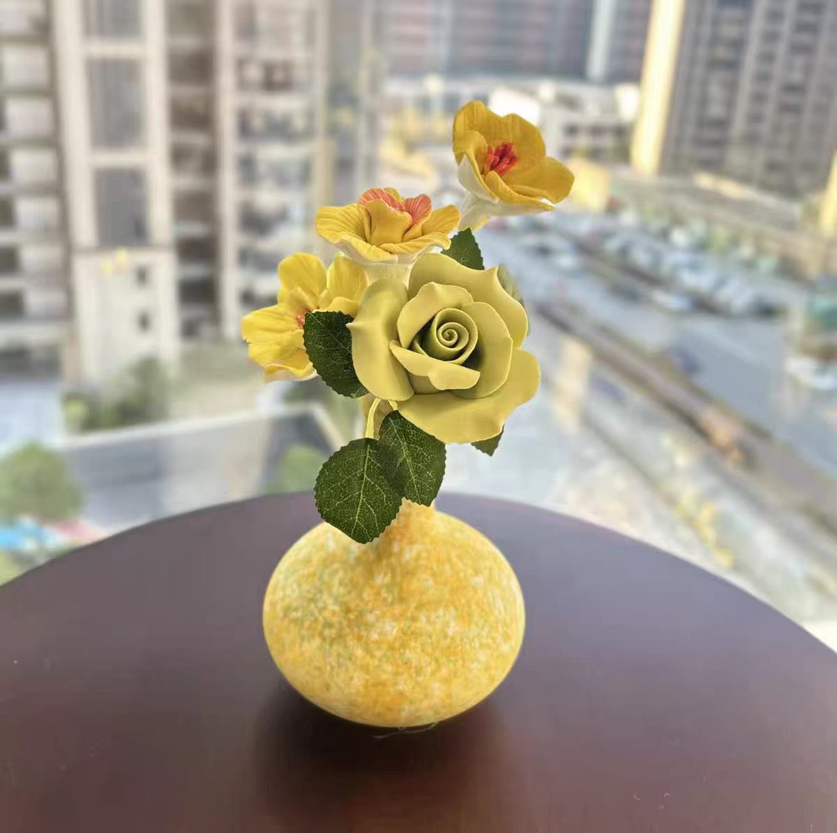Jingdezhen Ceramic Rose Bouquet — Speckle-Glaze Round Belly & Teardrop Vase Collection