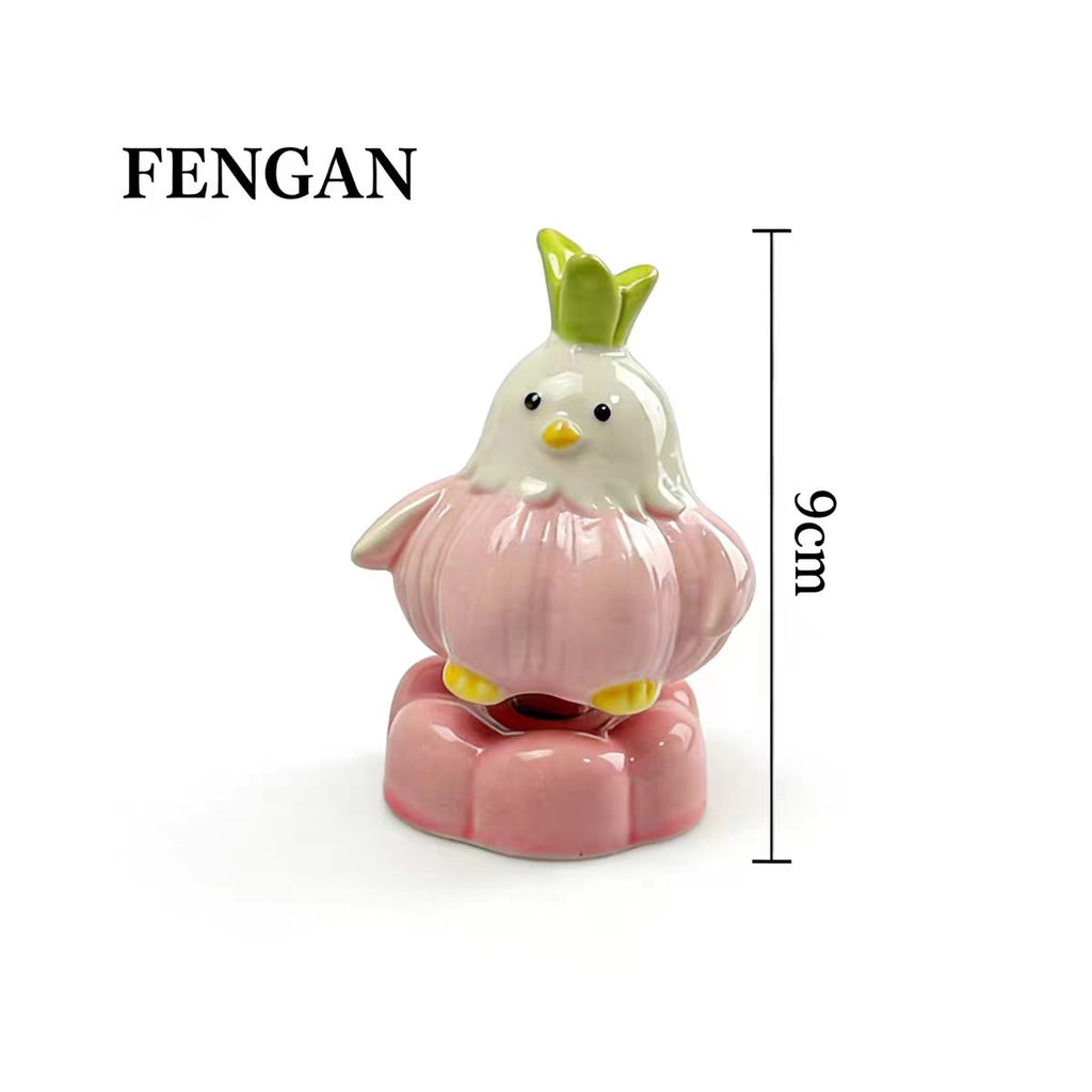 Ceramic Garlic Chick Spinning Bobblehead — Green Crown Pastel Pumpkin Base Desk Decor Collection