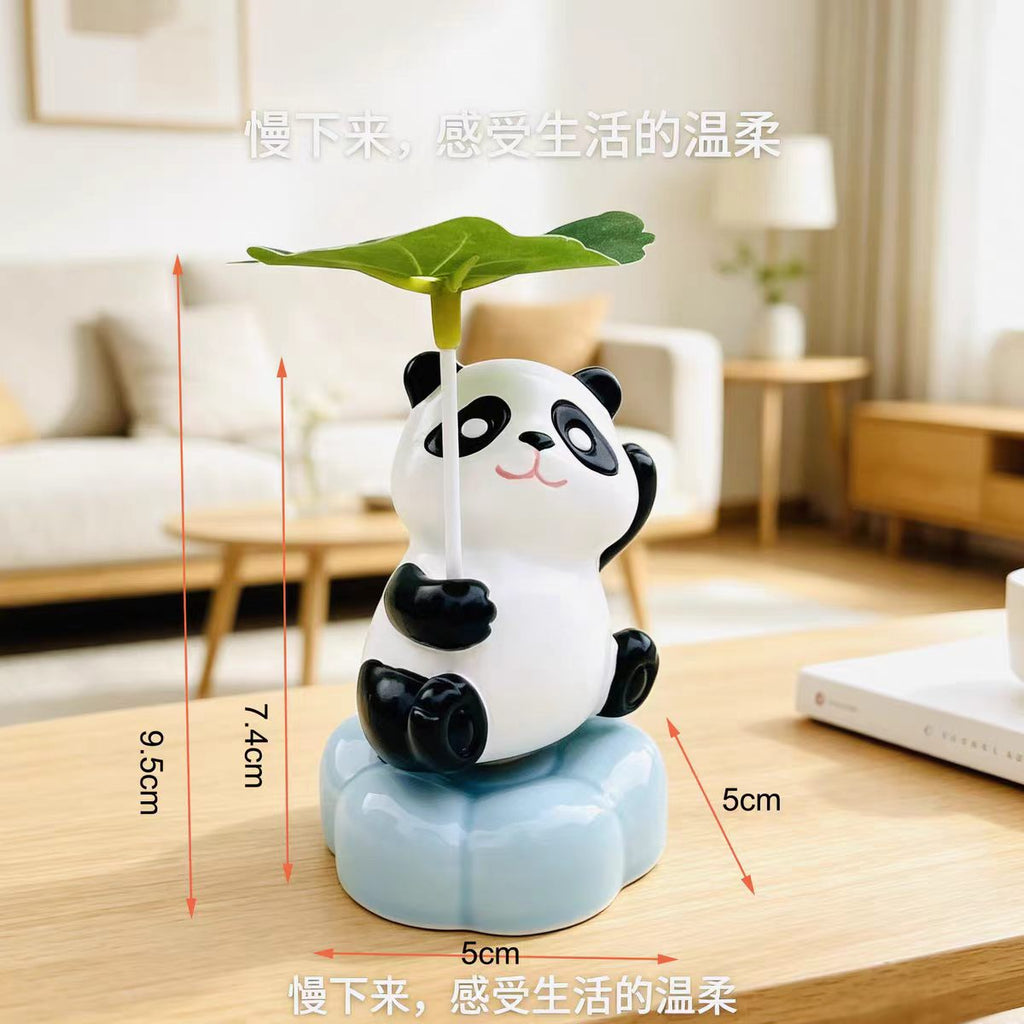 Kawaii Lotus Leaf Umbrella Figurine on Rotating Lotus Base — Hamster, Frog & Panda, 3 Characters