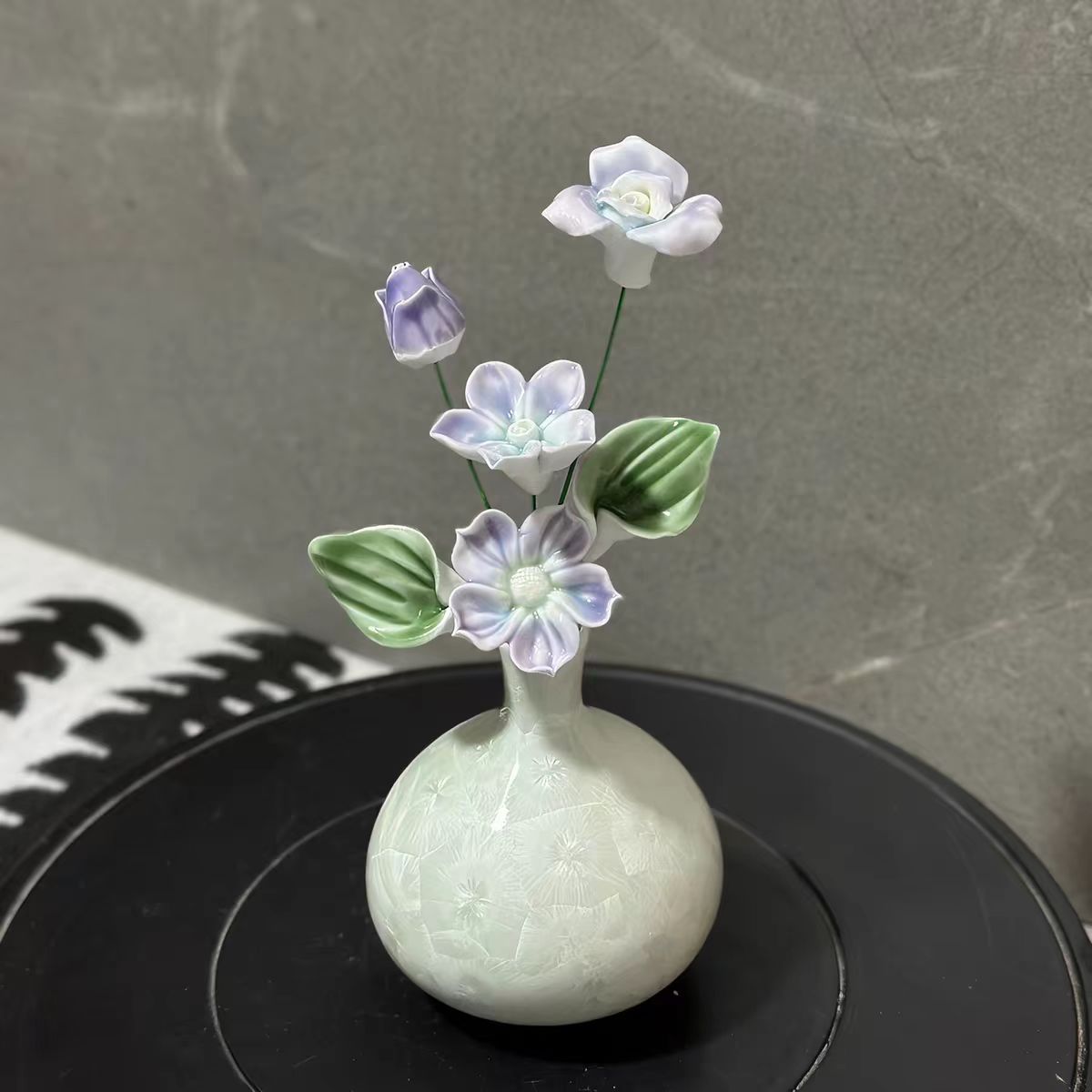 Jingdezhen Handcrafted Ceramic Flower Arrangement — Glazed Porcelain Blossom Vase Decor