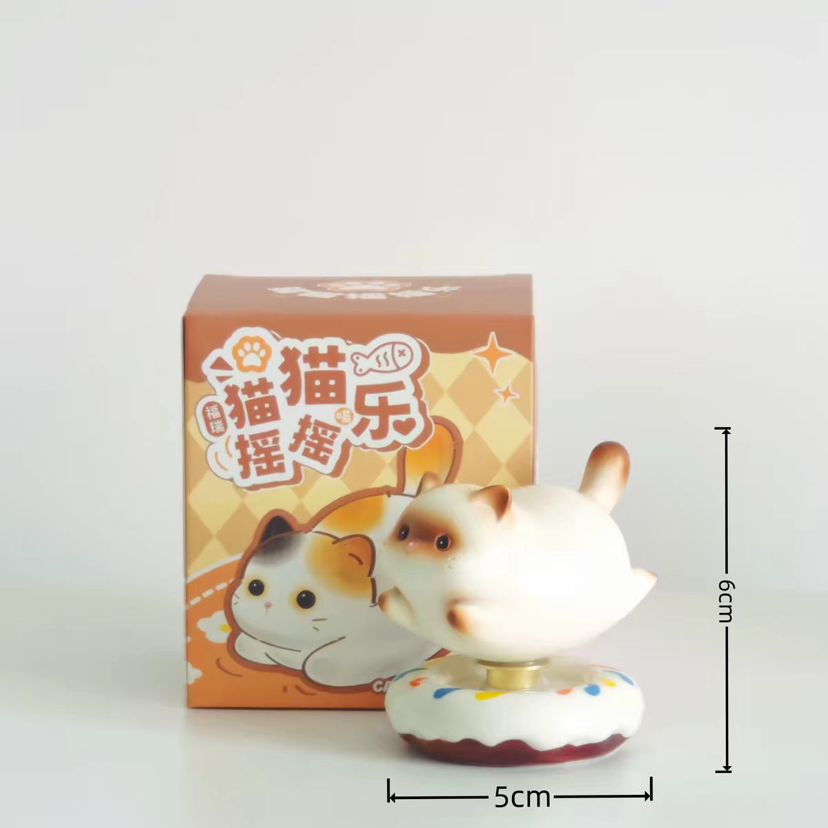 Chubby Cat Spinning Bobblehead Figurine — Donut Base & Cloud Base Desk Decor 「猫猫摇摇乐」