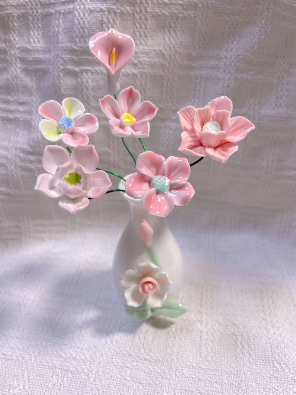 Jingdezhen Handcrafted Miniature Ceramic Vase with Pink & Blue Porcelain Flower Bouquet