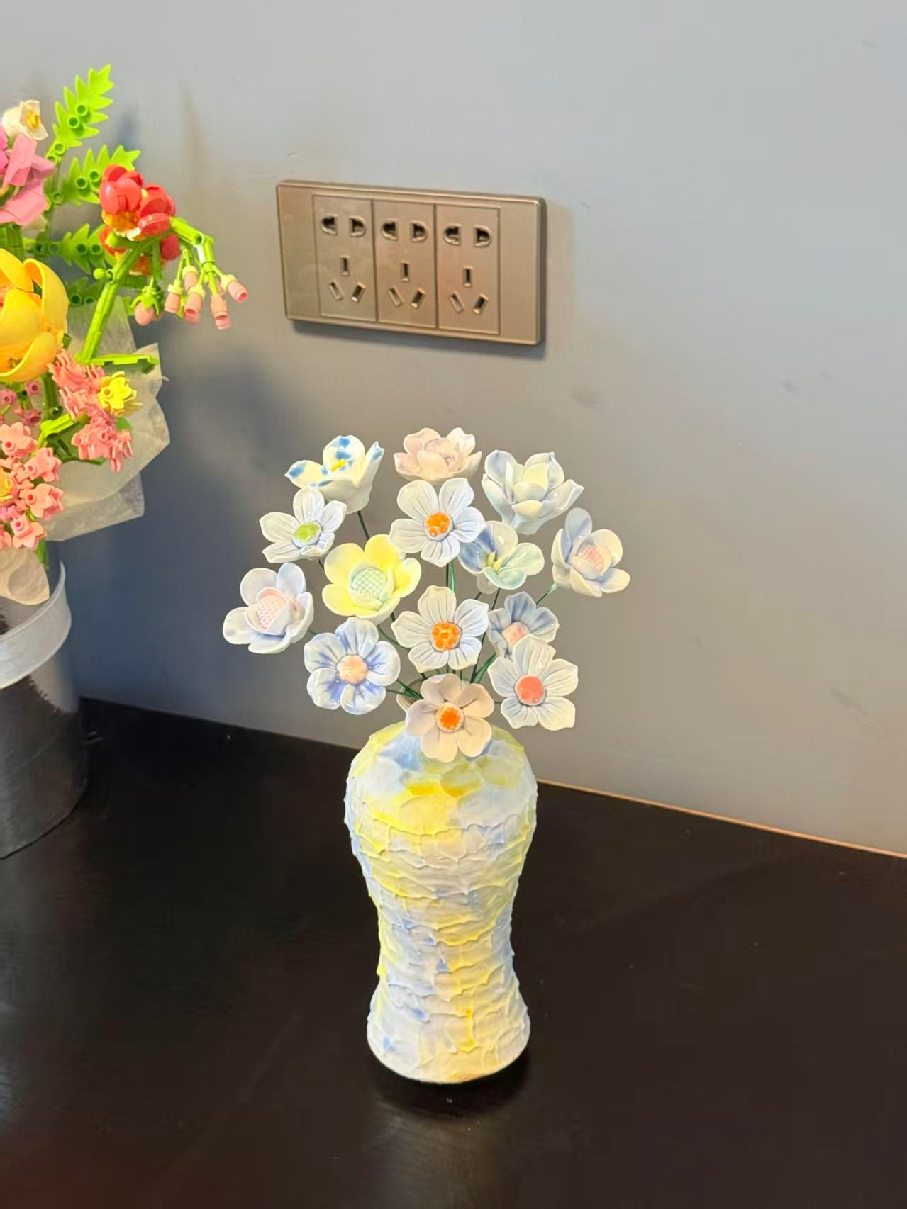Jingdezhen Handcrafted Ceramic Flower Vase with Yellow & Pink Porcelain Blooms