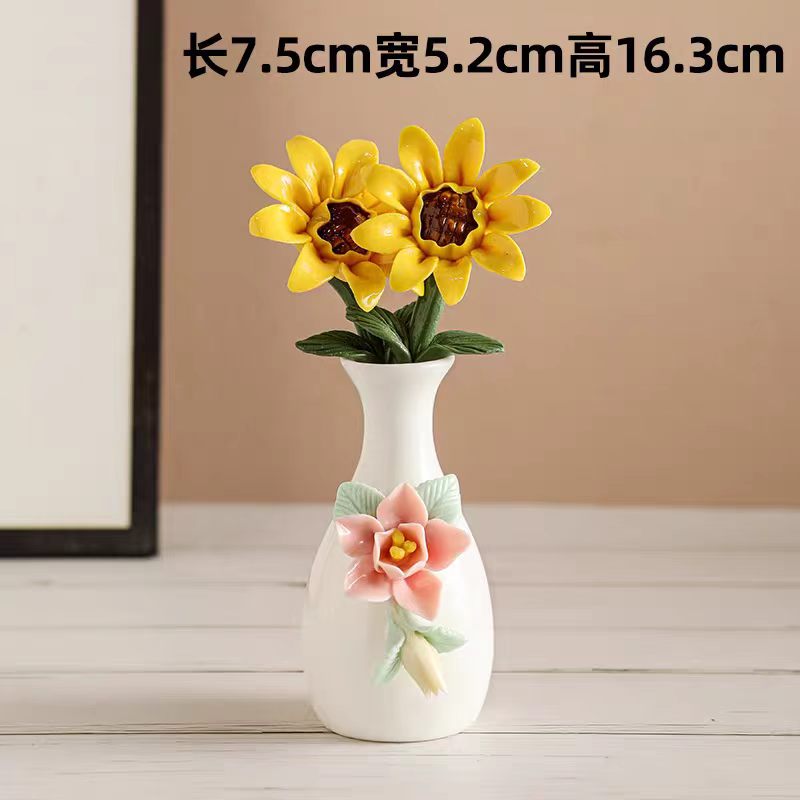 Jingdezhen White Porcelain 3D Sunflower Relief Vase with Sunflower Arrangement — 7.5×5.2×16.3 cm