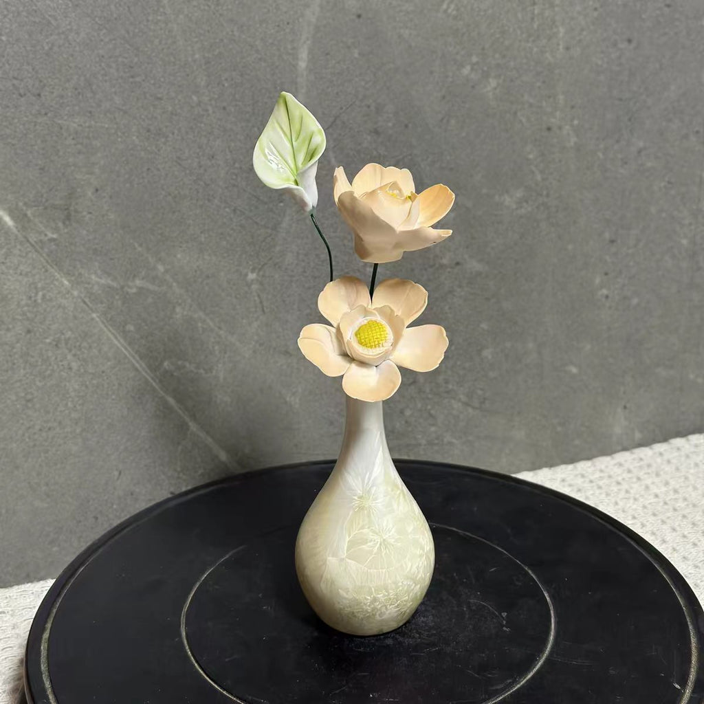Jingdezhen Ceramic Mixed Flower Bouquet — Crackle Glaze Gourd Bud Vase Decor