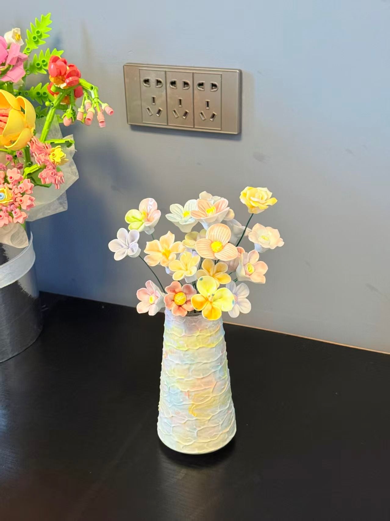 Jingdezhen Handcrafted Ceramic Flower Vase with Yellow & Pink Porcelain Blooms